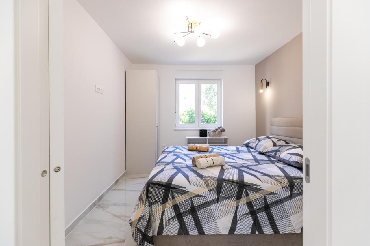 Apartman Suzi Pula Zewnętrze zdjęcie