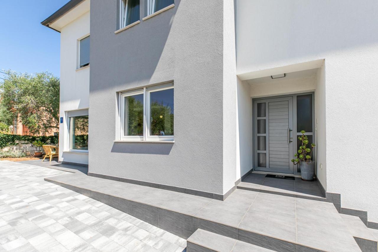 Apartman Suzi Pula Zewnętrze zdjęcie